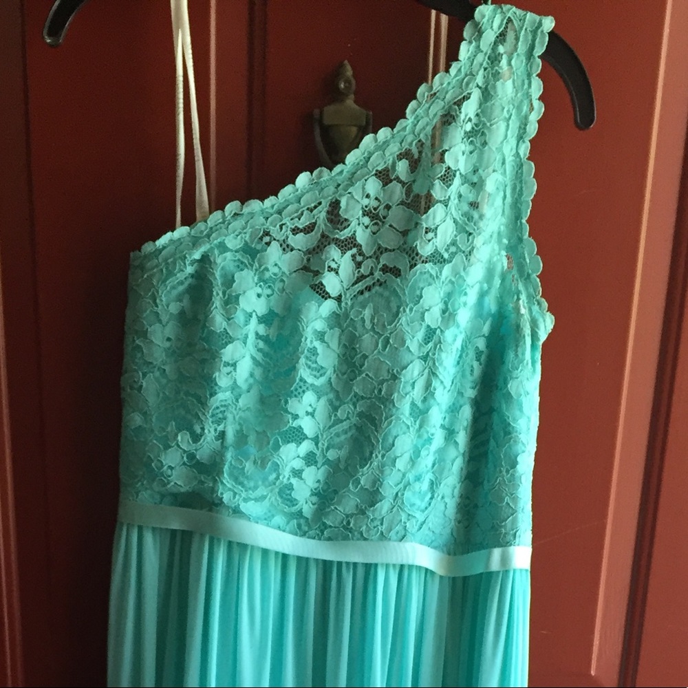 David’s Bridal Spa Blue Bridesmaid Gown Size 10